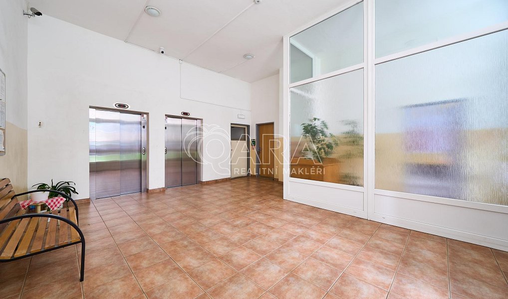 Prodej bytu 3+1 70 m², Praha – náhled fotky 22