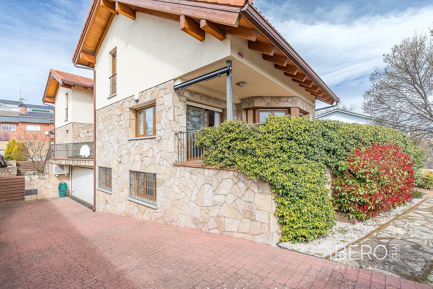 Prodej domu 1 102 m² s pozemkem 628 m² — photo 4