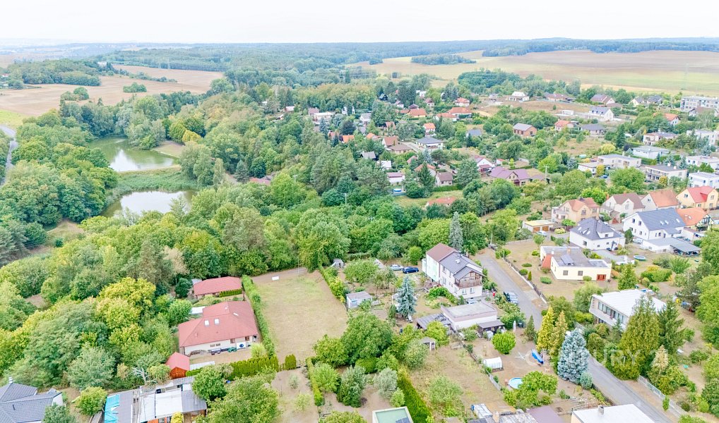 Prodej stavebního pozemku 994 m², Týnec nad Labem – náhled fotky 25