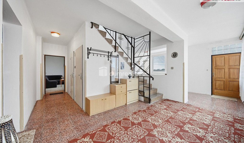 Prodej domu 180 m² s pozemkem 795 m², Tvrdonice – náhled fotky 8