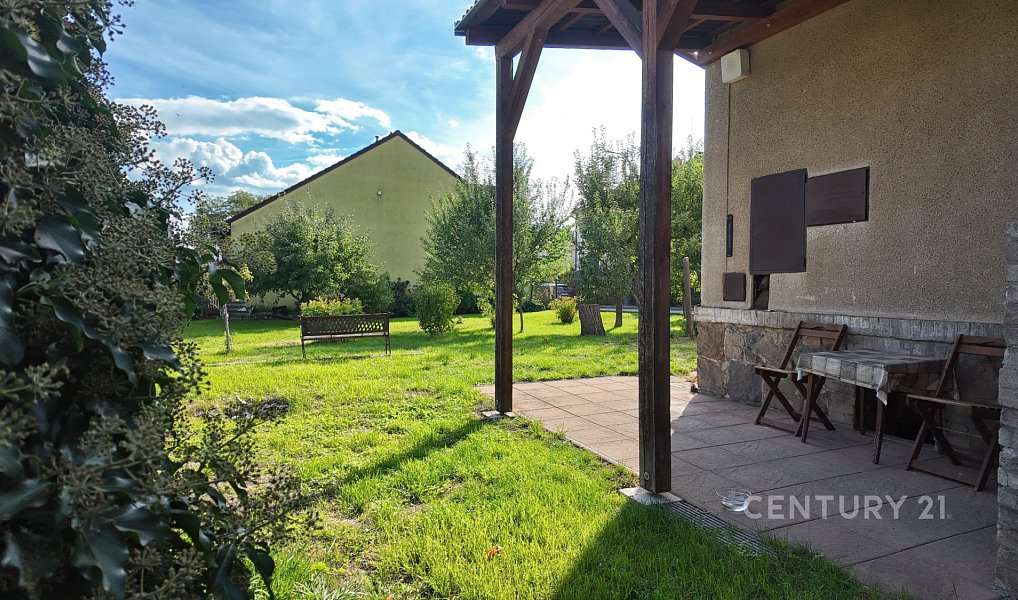 Prodej domu 101 m² s pozemkem 732 m², Benešov – náhled fotky 24