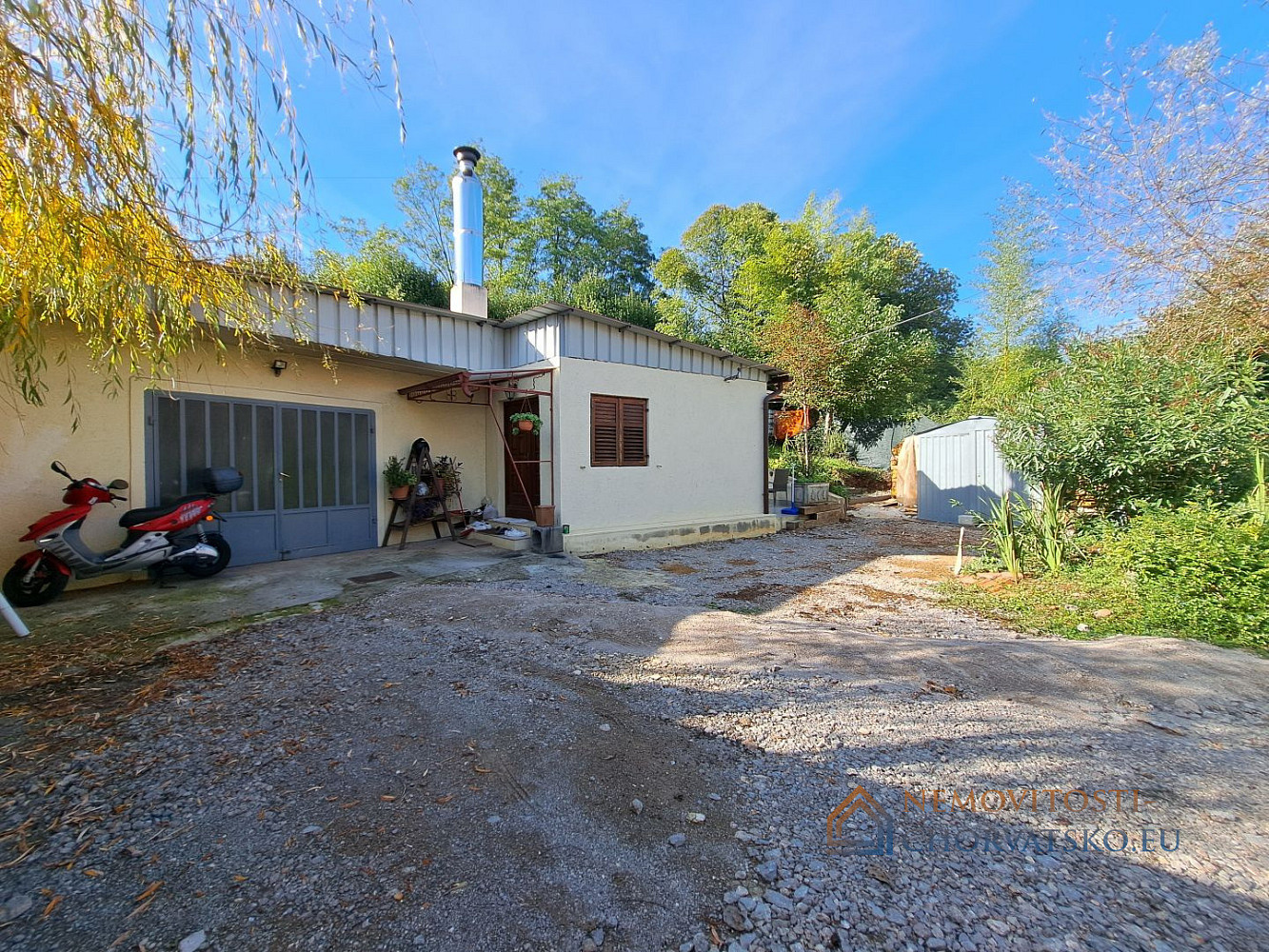 Prodej domu 350 m² s pozemkem 350 m² - Vista 5