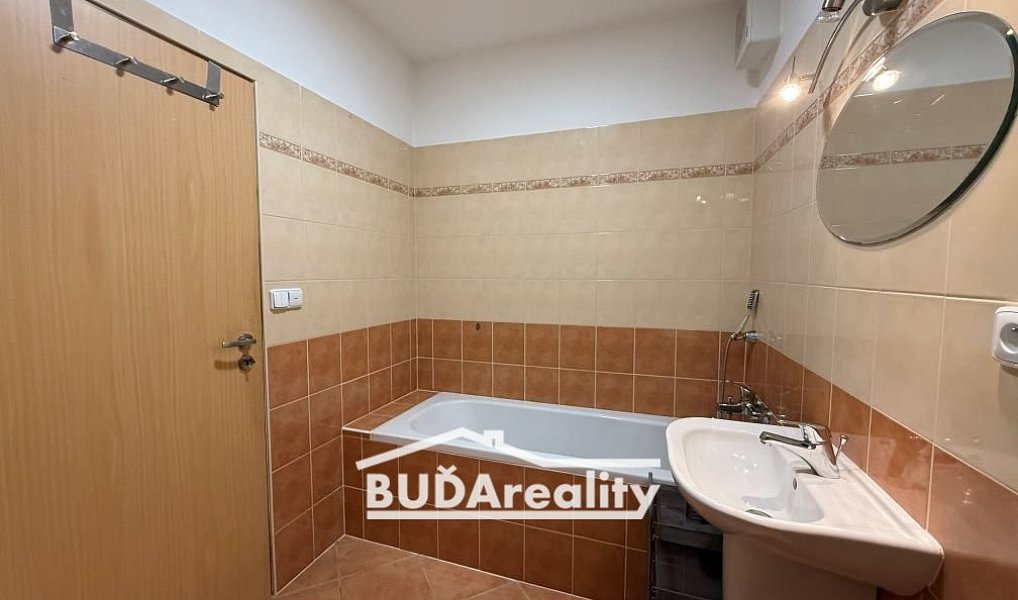 Prodej bytu 2+kk 65 m², Otrokovice – náhled fotky 8