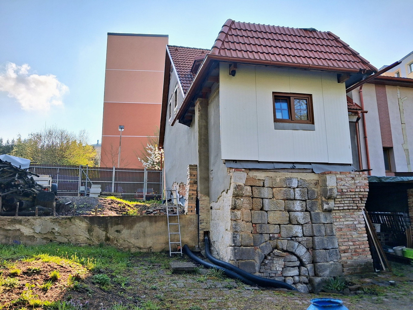 Prodej domu 147 m² s pozemkem 342 m² – fotografie 3