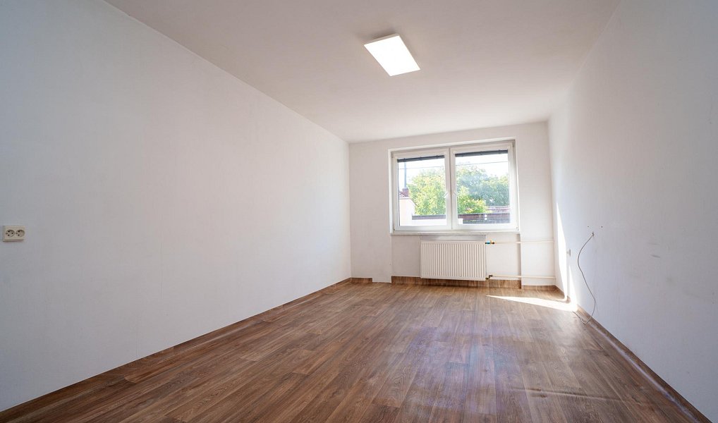 Prodej domu 186 m² s pozemkem 177 m², Pracejovice – náhled fotky 5