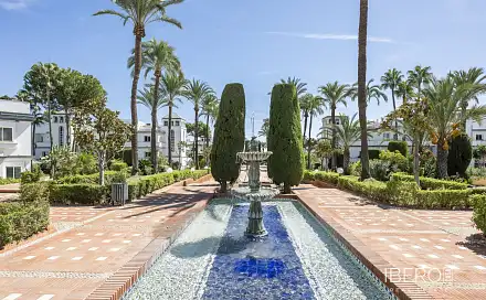 Prodej bytu 4+kk 144 m², Estepona, Španělsko