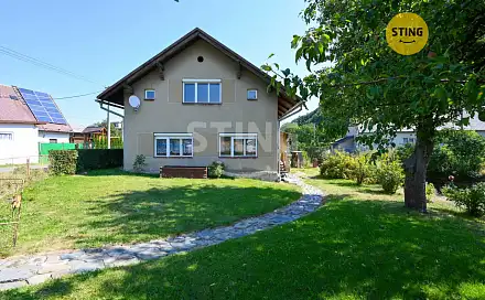 Prodej domu 201 m² s pozemkem 458 m², Janov, okres Bruntál