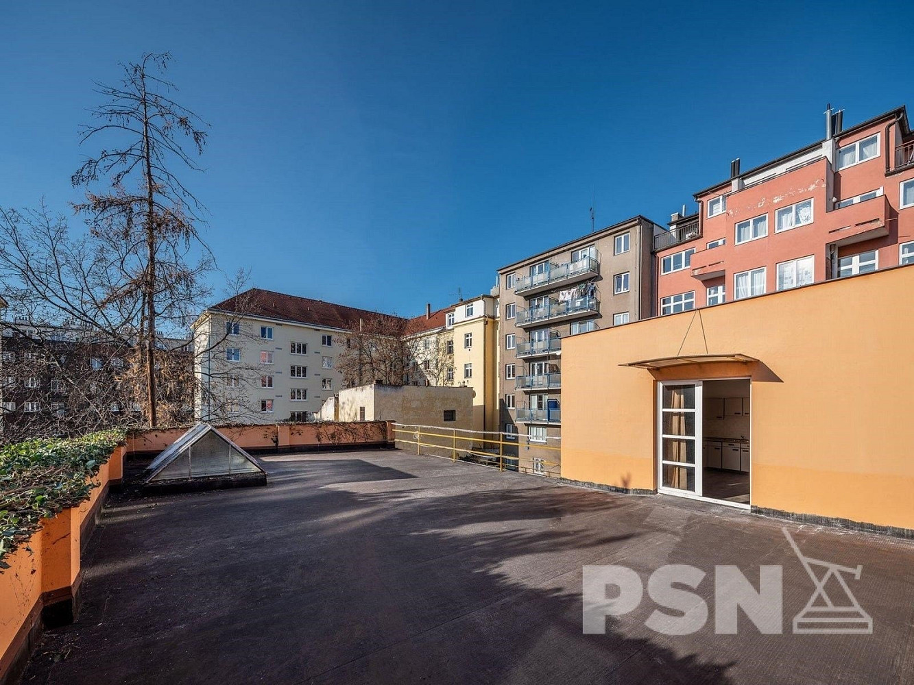 Prodej kanceláře 220 m² — photo 3