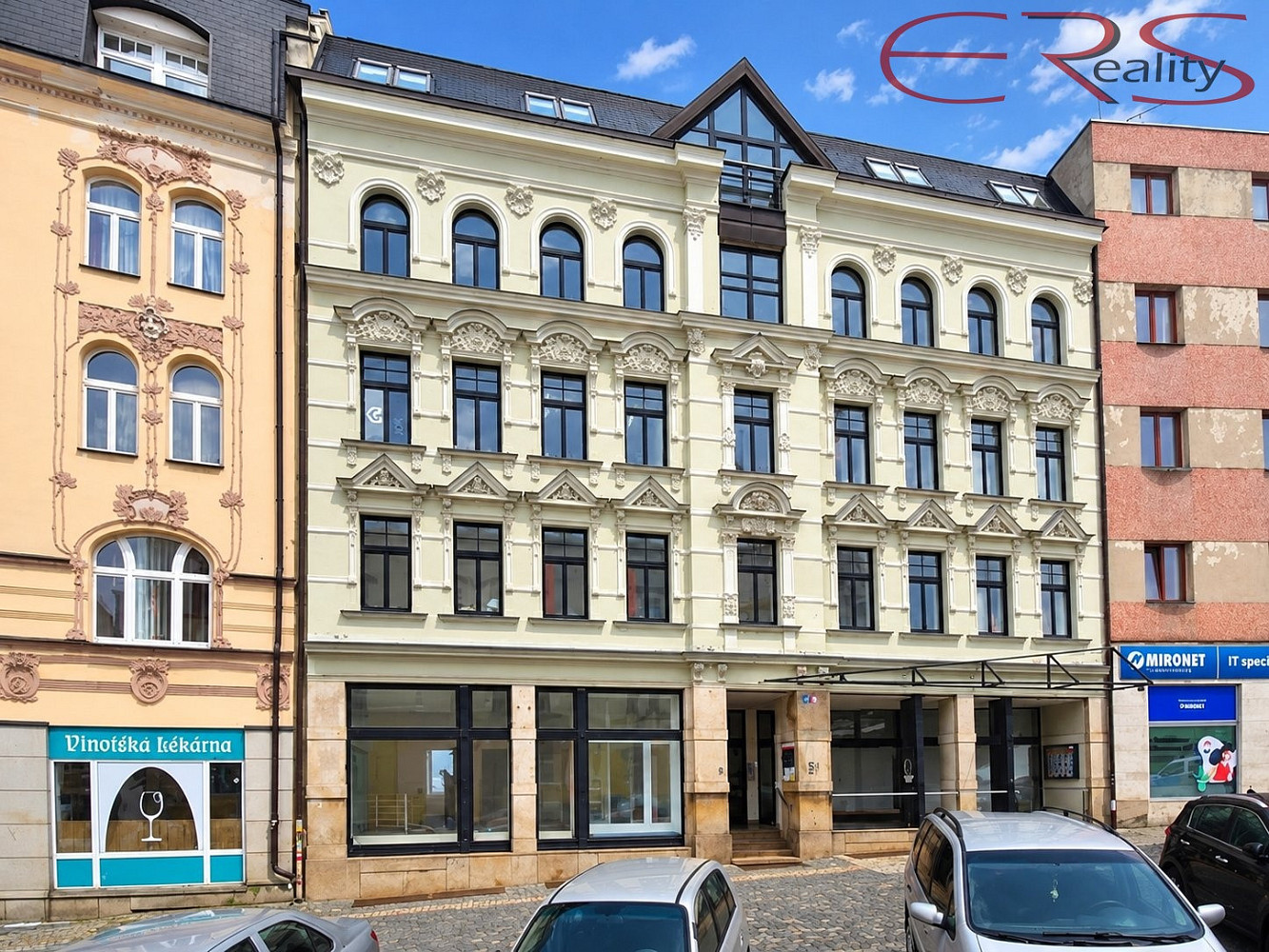 Pronájem kanceláře 91 m²