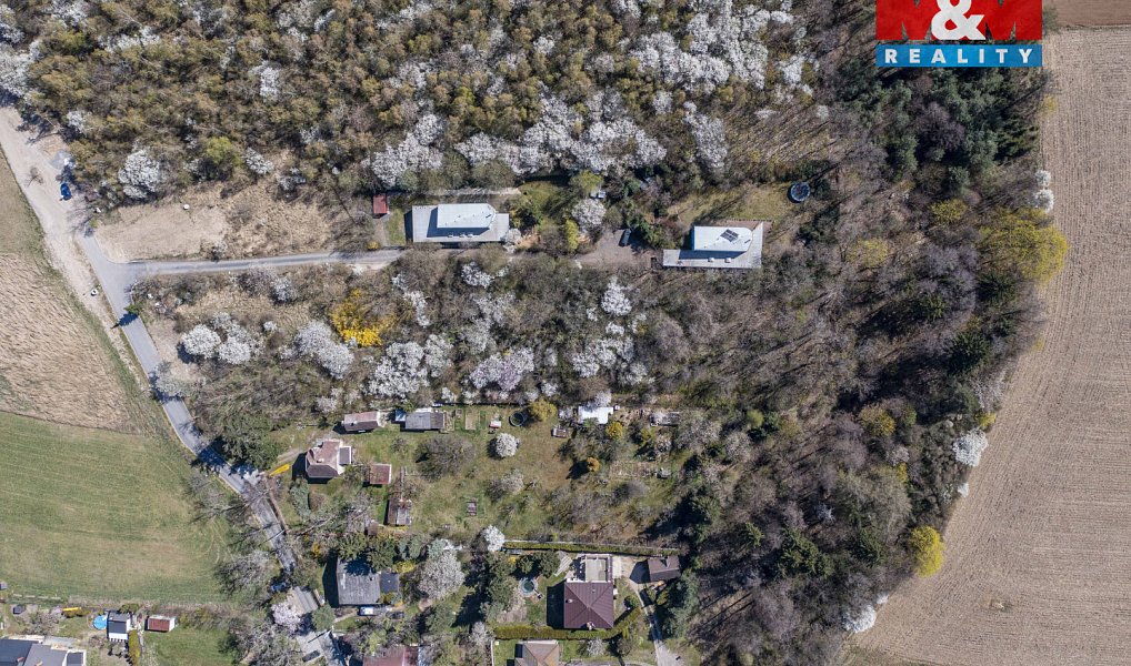 Prodej stavebního pozemku 3 021 m², Škvorec – náhled fotky 3