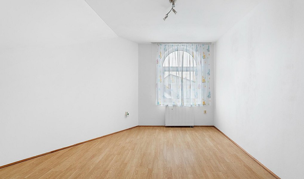 Prodej domu 449 m² s pozemkem 799 m², Kobylí – náhled fotky 18