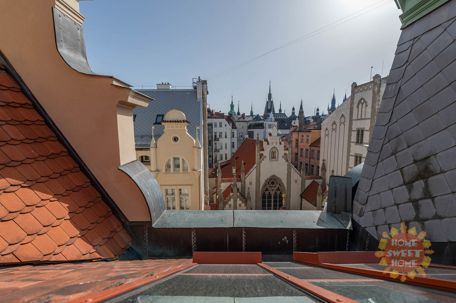 Pronájem bytu 2+kk 86 m² – fotografie 2