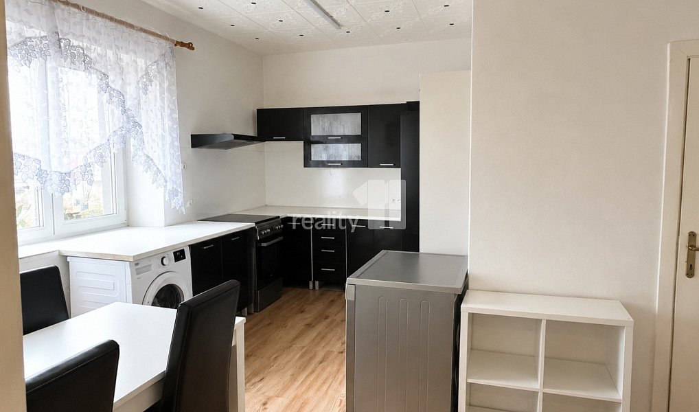 Prodej nájemního domu, činžáku 600 m², Ostrava – náhled fotky 5