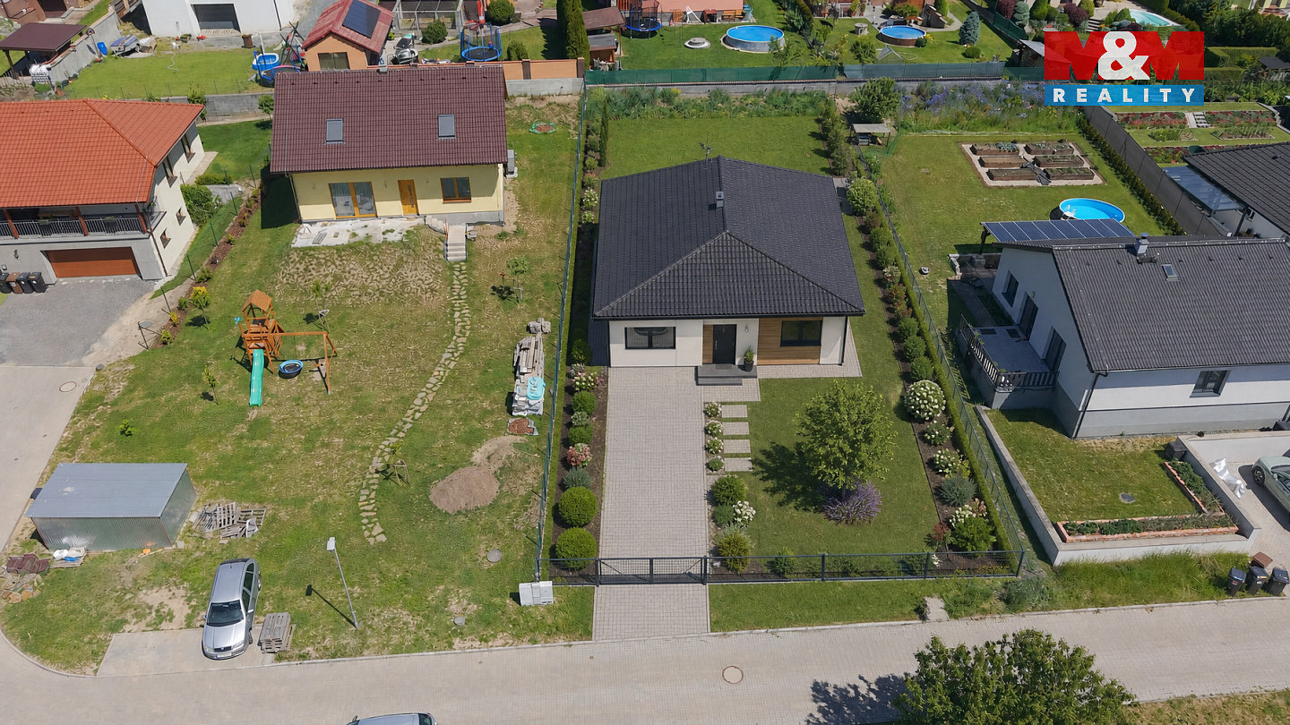 Prodej stavebního pozemku 812 m² — photo 5