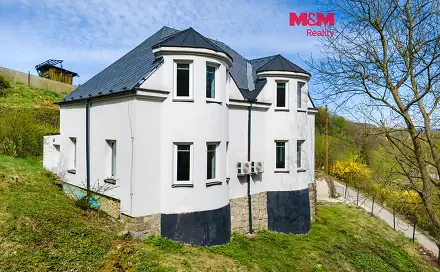 Pronájem domu 198 m² s pozemkem 1 224 m², A. Staška, Ústí nad Orlicí