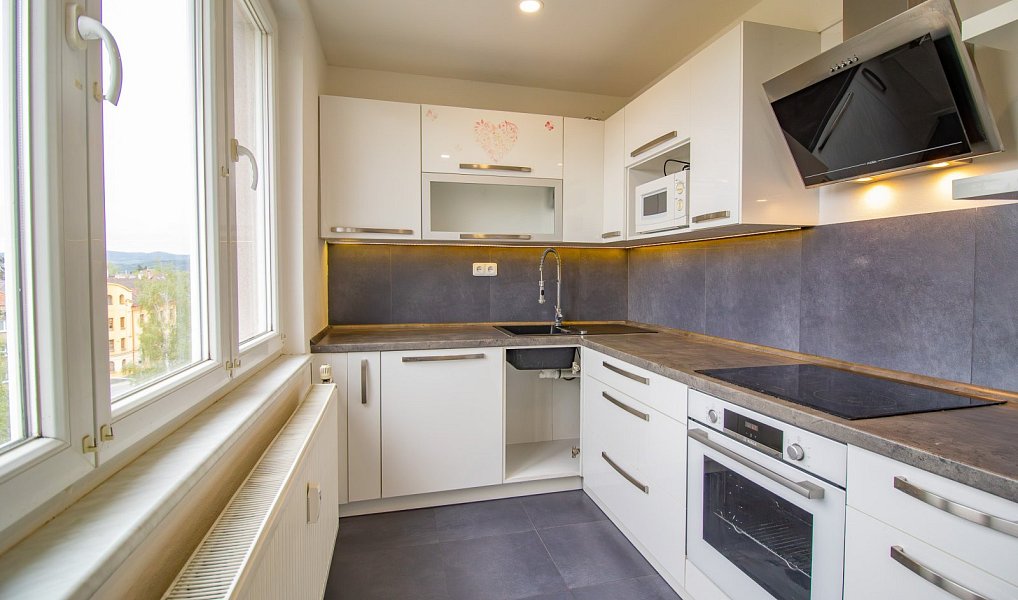 Prodej bytu 3+1 75 m², Klatovy – náhled fotky 5
