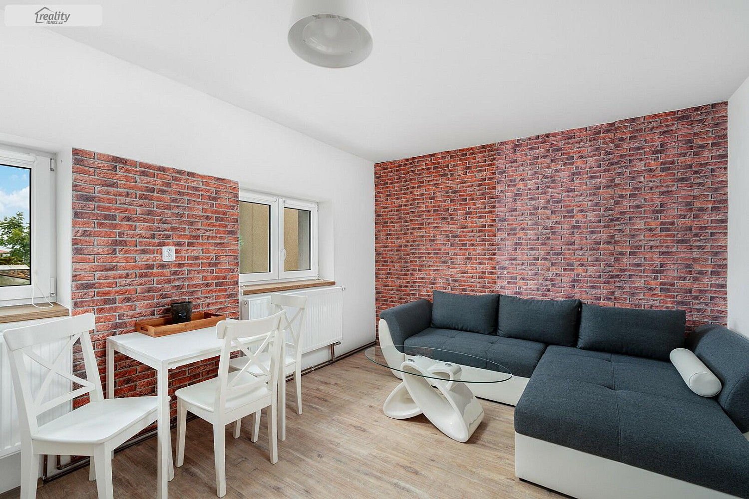 Pronájem bytu 2+kk 51 m² – fotografie 4