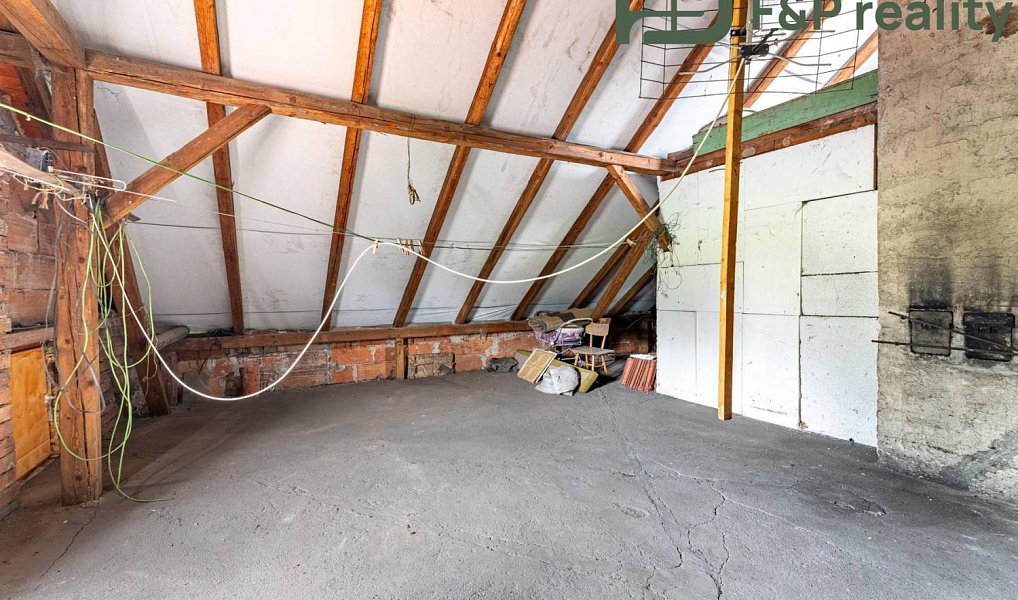 Prodej domu 110 m² s pozemkem 995 m², Seč – náhled fotky 16