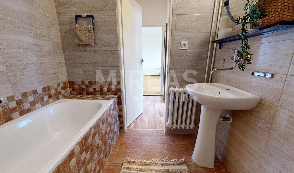 Prodej bytu 1+1 39 m², Praha – náhled fotky 8