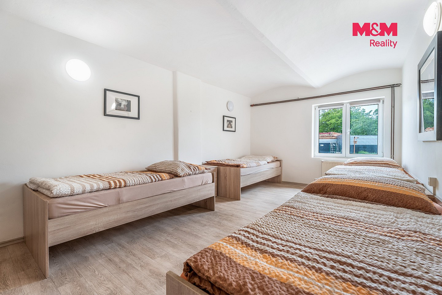Prodej nájemního domu, činžáku 732 m² — photo 5