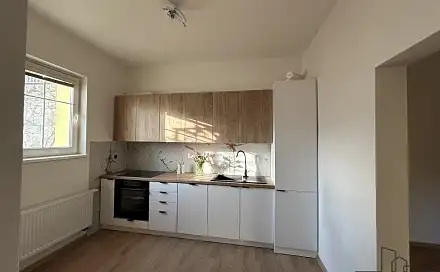 Pronájem bytu 2+1 53 m², Měšťanská, Hodonín