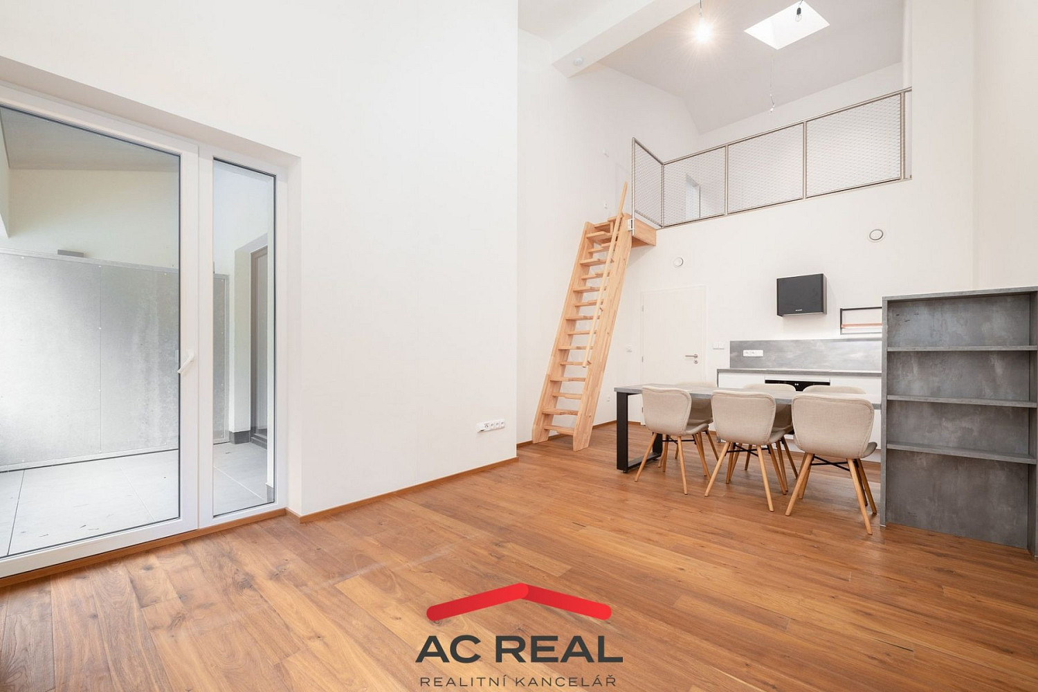 Prodej bytu 3+kk 73 m² – fotografie 2