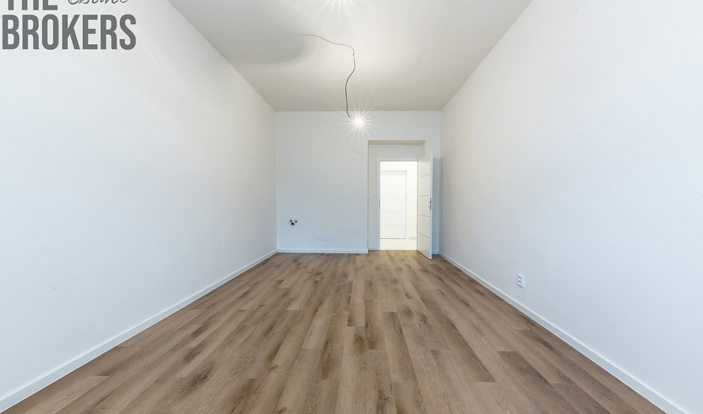 Prodej bytu 2+kk 50 m², Praha – náhled fotky 2