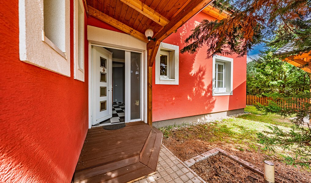 Prodej domu 212 m² s pozemkem 475 m², Chocerady – náhled fotky 3