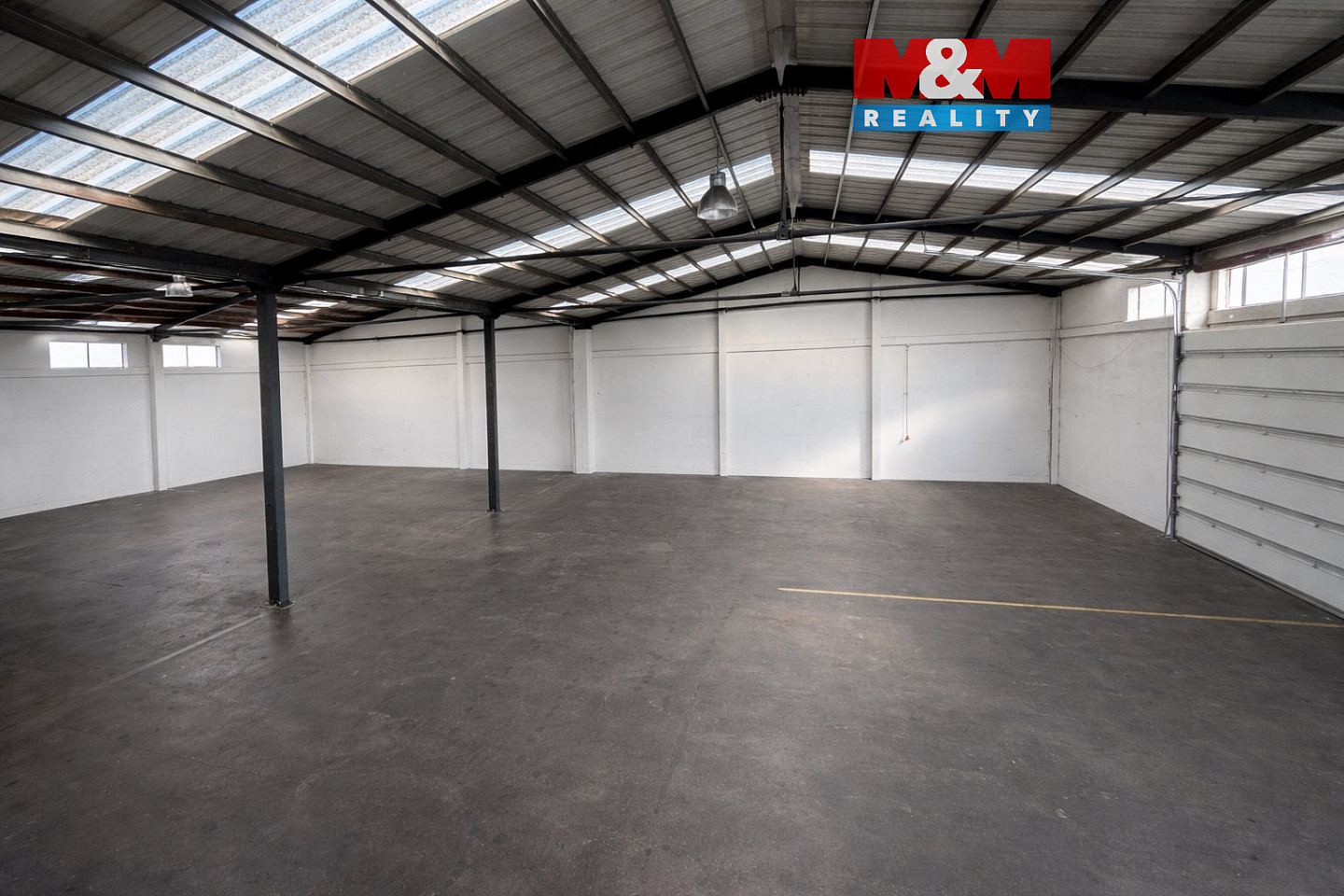 Pronájem skladovacích prostor 660 m²
