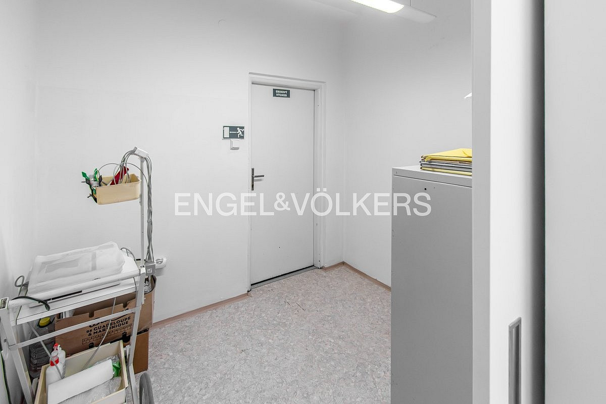 Pronájem komerčního objektu (jiného typu) 36 m² – fotografie 5