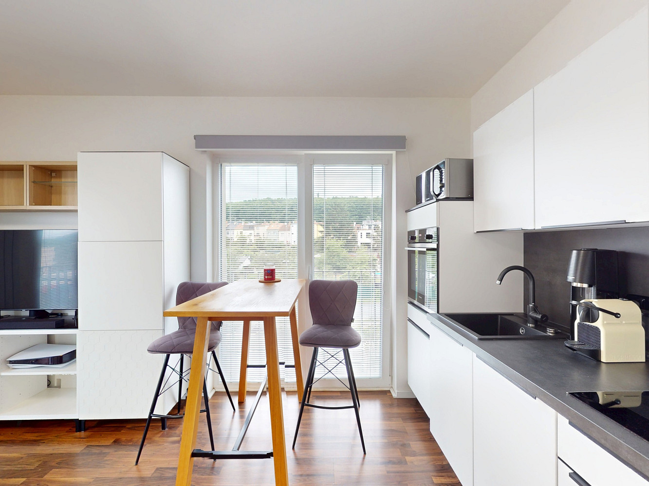 Pronájem bytu 1+kk 27 m² — photo 3