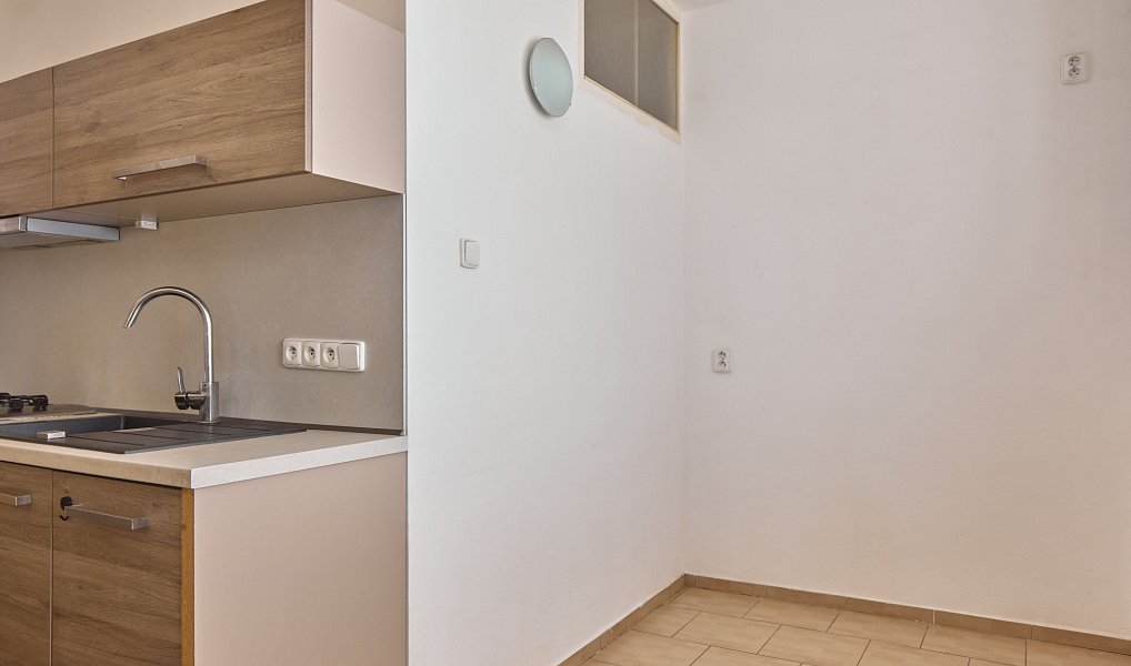 Prodej bytu 3+1 73 m², Znojmo – náhled fotky 4