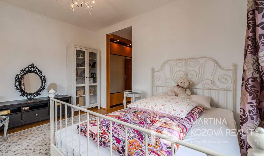 Prodej bytu 4+1 139 m², Praha – náhled fotky 25