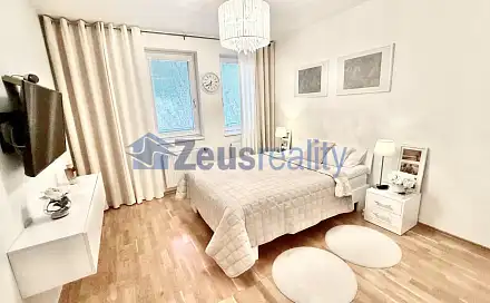 Pronájem bytu 4+kk 124 m²