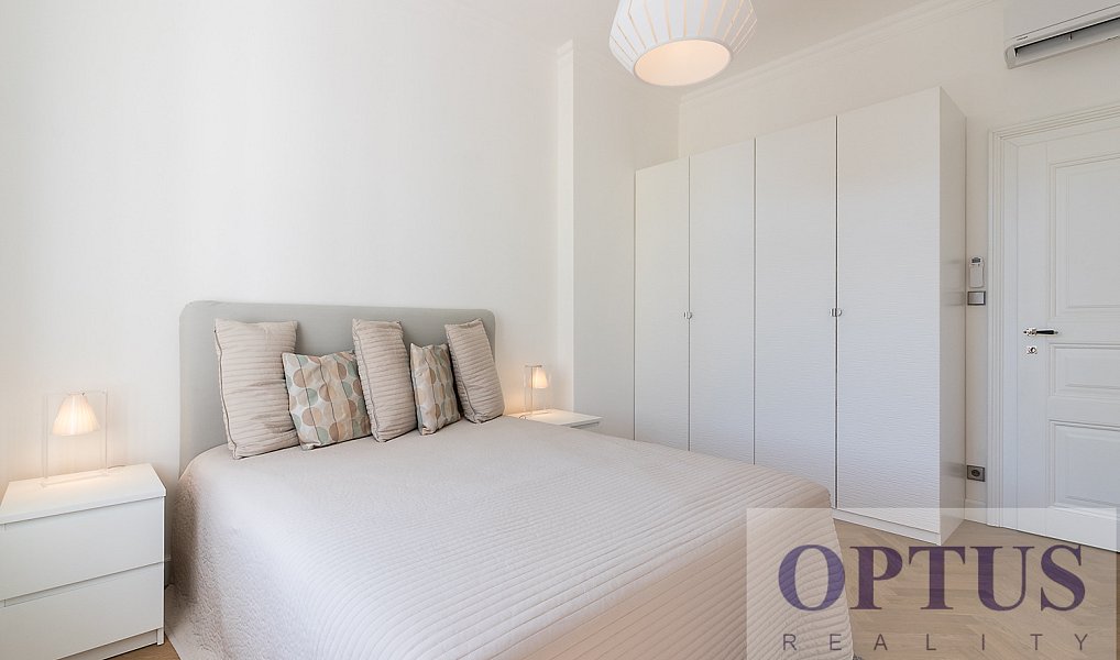 Pronájem bytu 5+kk 190 m², Praha – náhled fotky 13