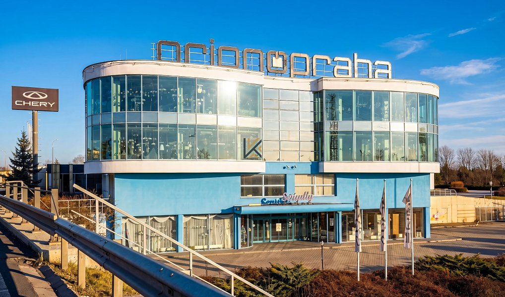 Pronájem kanceláře 3 300 m², Průhonice – fotka 1 z 17
