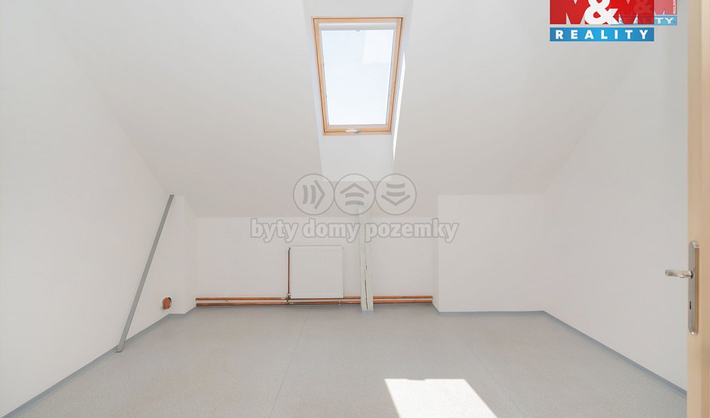 Pronájem skladovacích prostor 1 187 m², Chuderov – náhled fotky 10