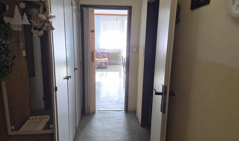Prodej bytu 4+1 90 m², Praha – náhled fotky 25