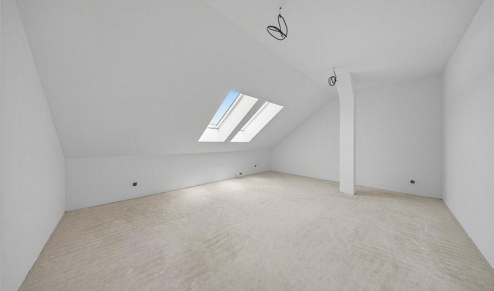Prodej domu 241 m² s pozemkem 336 m², Břeclav – náhled fotky 3