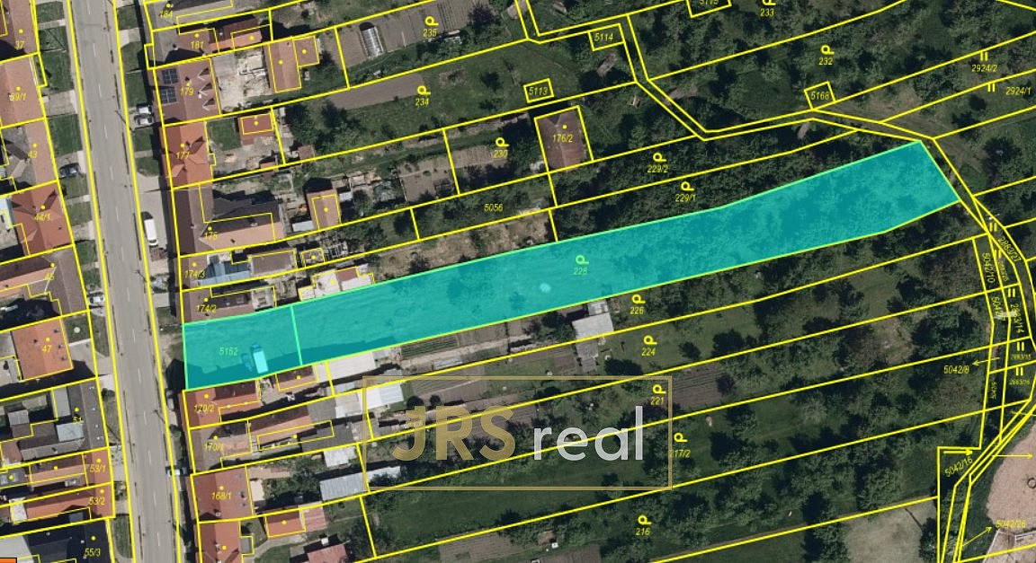 Prodej stavebního pozemku 2 521 m² – fotografie 4