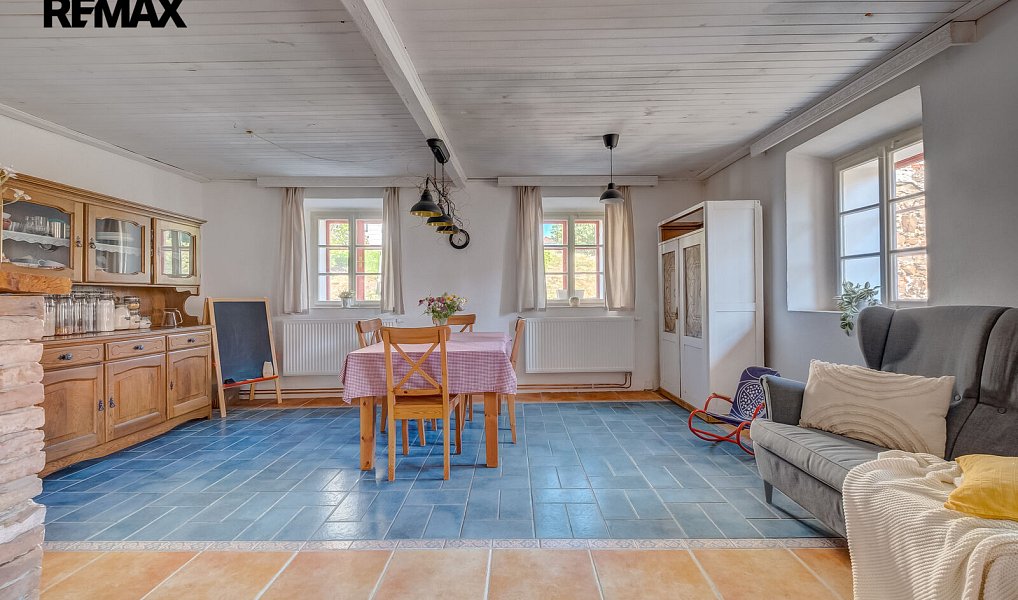 Prodej domu 157 m² s pozemkem 2 275 m², Borovany – náhled fotky 8