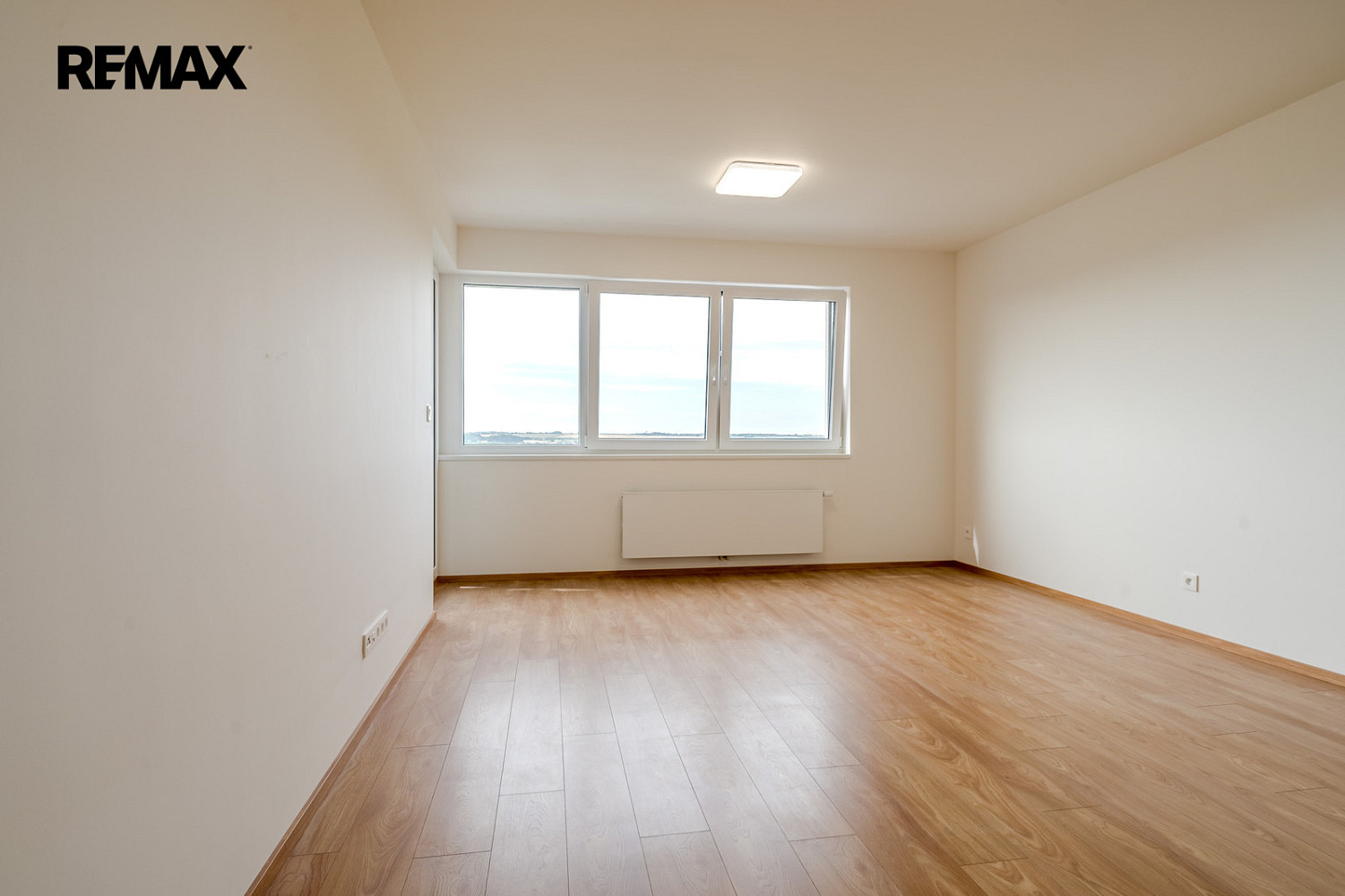 Pronájem bytu 2+kk 58 m² — photo 5