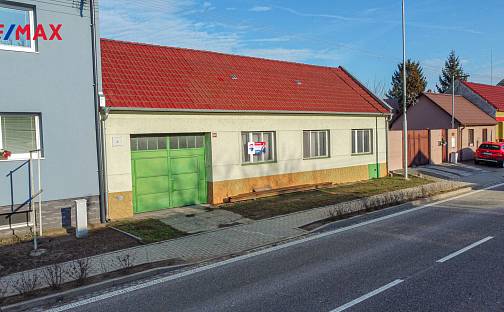 Prodej domu 209 m² s pozemkem 345 m², Bzenecká, Vracov, okres Hodonín