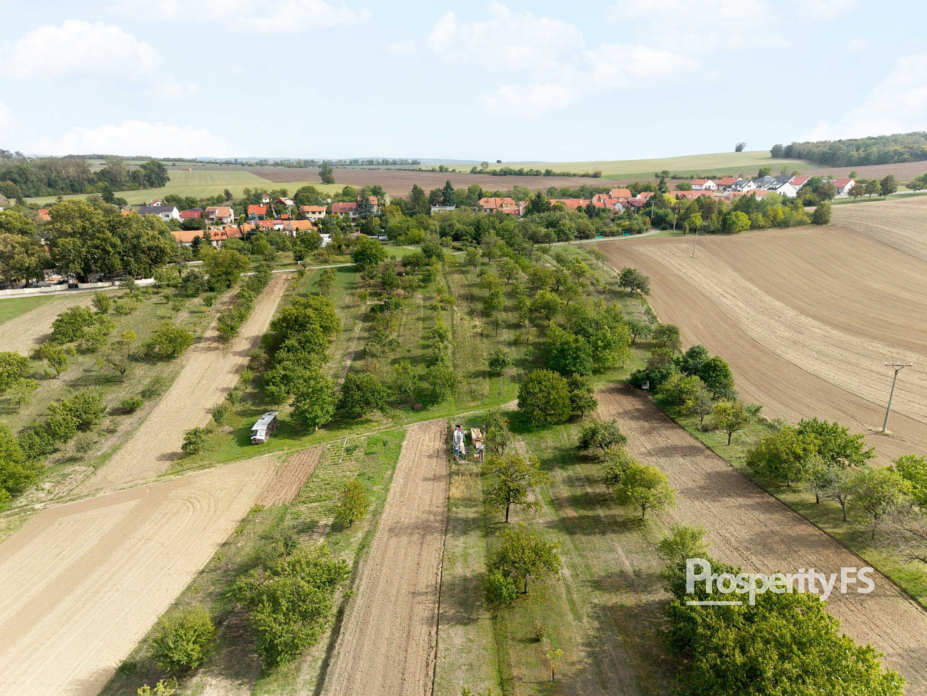 Prodej zahrady 832 m² – fotografie 2