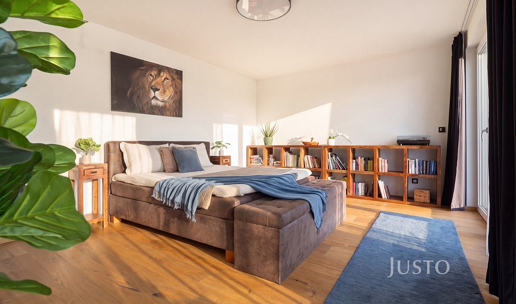Prodej domu 349 m² s pozemkem 1 385 m², Ohrobec – náhled fotky 17