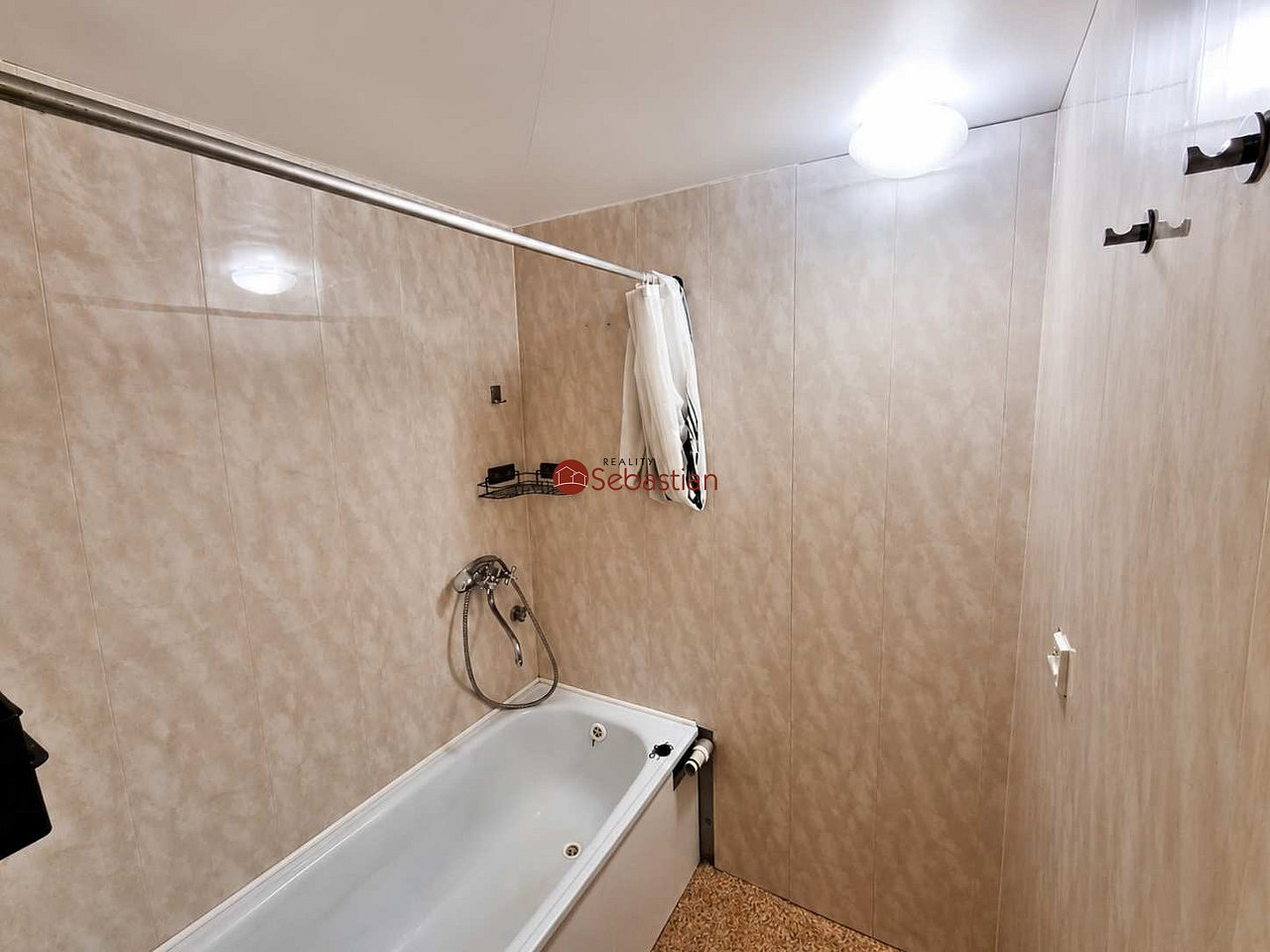 Pronájem bytu 1+1 27 m² — photo 4