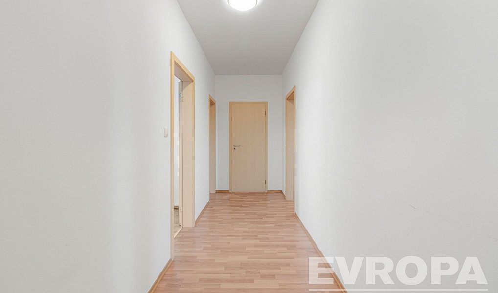 Prodej bytu 4+kk 143 m², Praha – náhled fotky 17