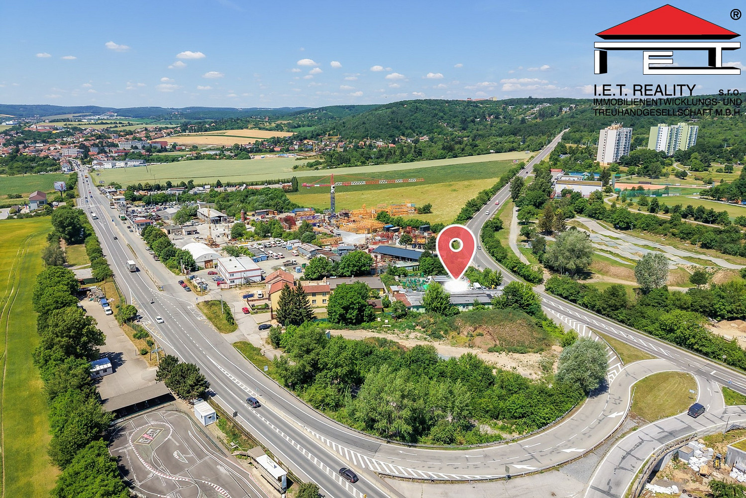 Prodej komerčního pozemku 1 973 m² – fotografie 4