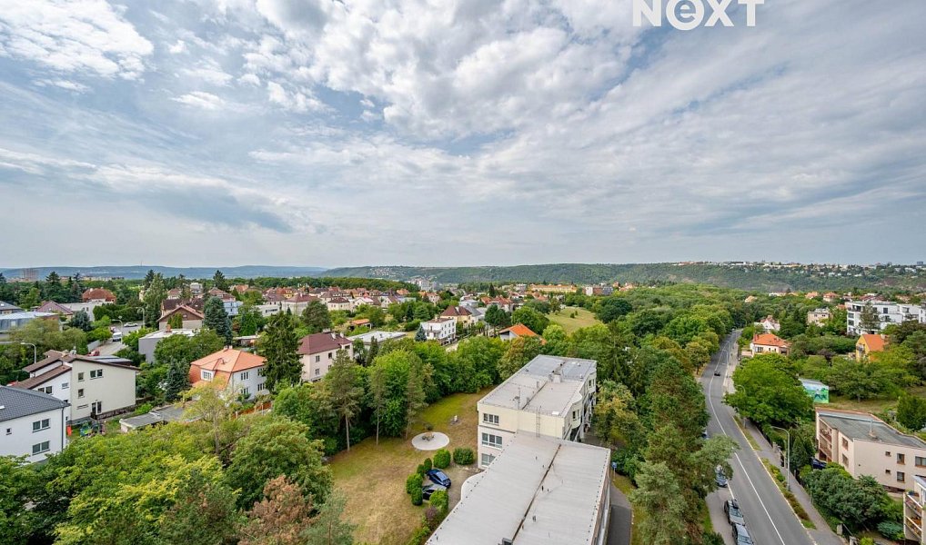 Prodej bytu 2+1 67 m², Praha – náhled fotky 2