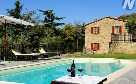 Prodej domu 166 m² s pozemkem 2 330 m², Cortona, Provincie Arezzo, Itálie